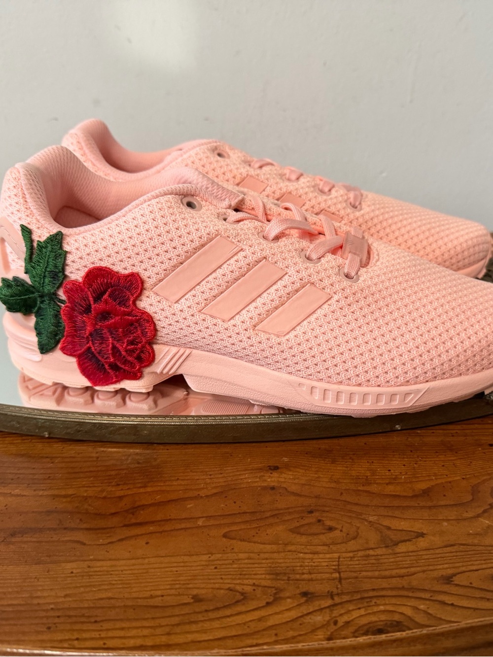 NWOT adidas Big Kids/Women Breathable Running Sneakers 🌹